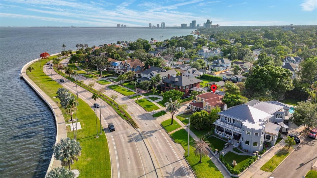 803 BAYSHORE BOULEVARD — photo 8 of 79