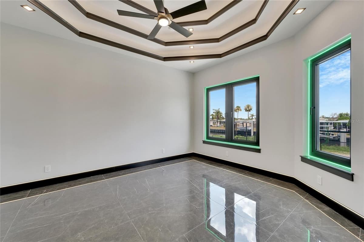 6540 SIMONE SHORES CIRCLE — photo 32 of 85