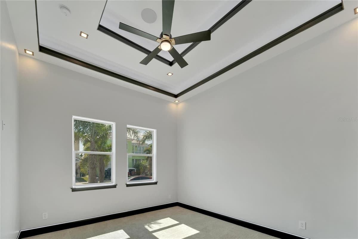 6542 SIMONE SHORES CIRCLE — photo 41 of 75