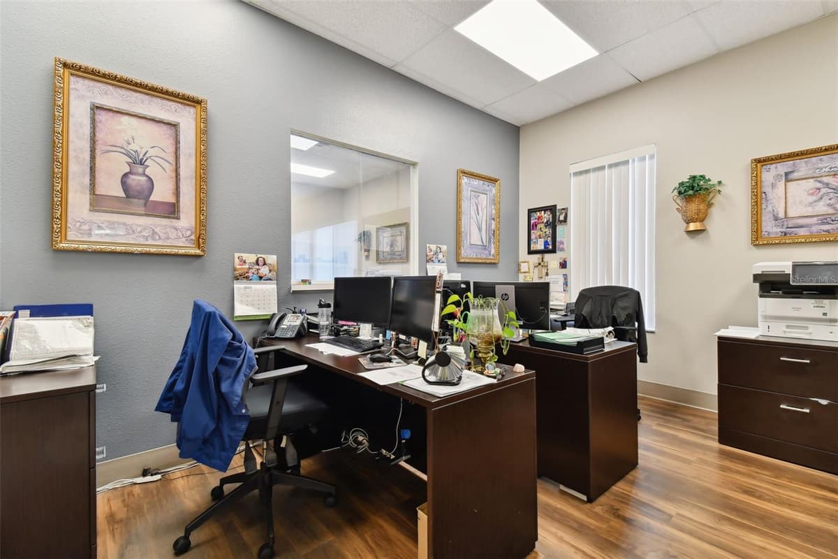 772 CORTARO DRIVE — photo 49 of 88