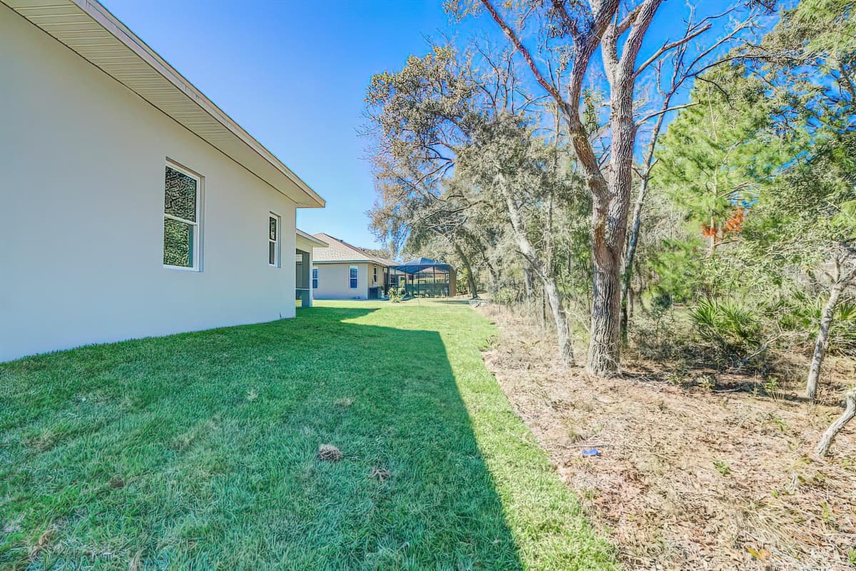 8 HIBISCUS COURT — photo 49 of 51