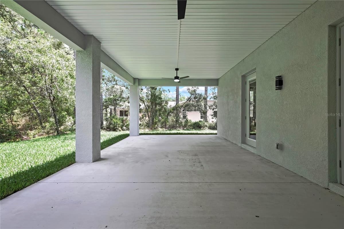 8 HIBISCUS COURT — photo 47 of 51