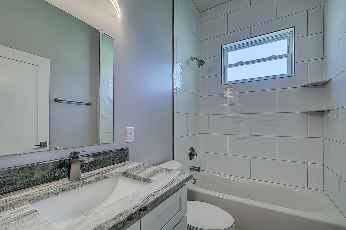 8 HIBISCUS COURT — photo 35 of 51