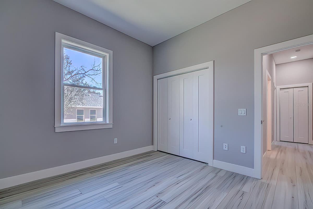 8 HIBISCUS COURT — photo 34 of 51