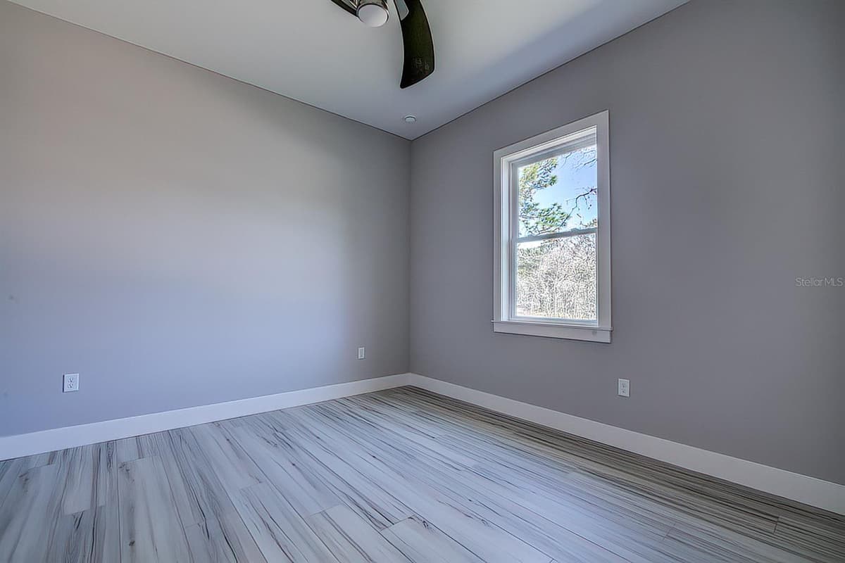 8 HIBISCUS COURT — photo 33 of 51