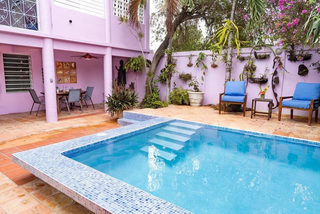 393 CALLE JOSE SUEIRO — photo 7 of 32