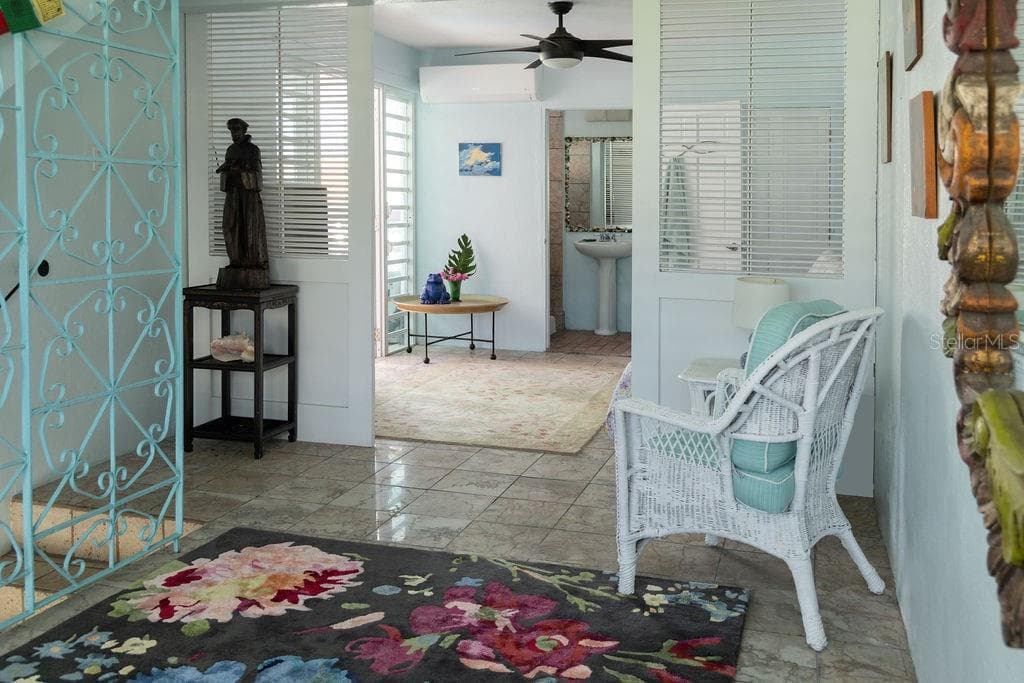 393 CALLE JOSE SUEIRO — photo 15 of 32