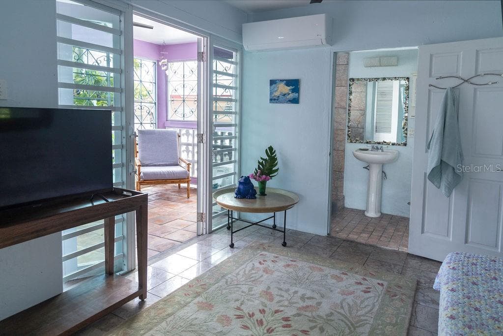 393 CALLE JOSE SUEIRO — photo 18 of 32