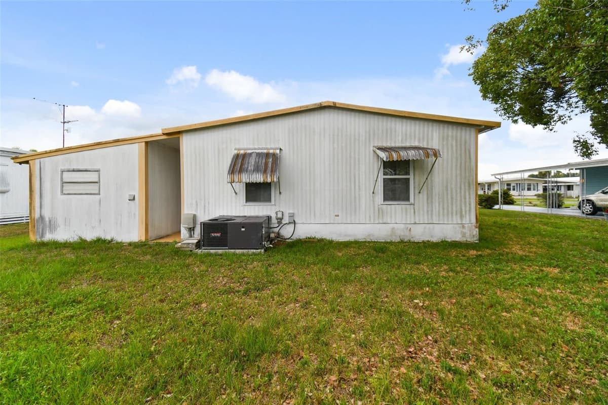 5353 COMANCHE STREET — photo 39 of 61