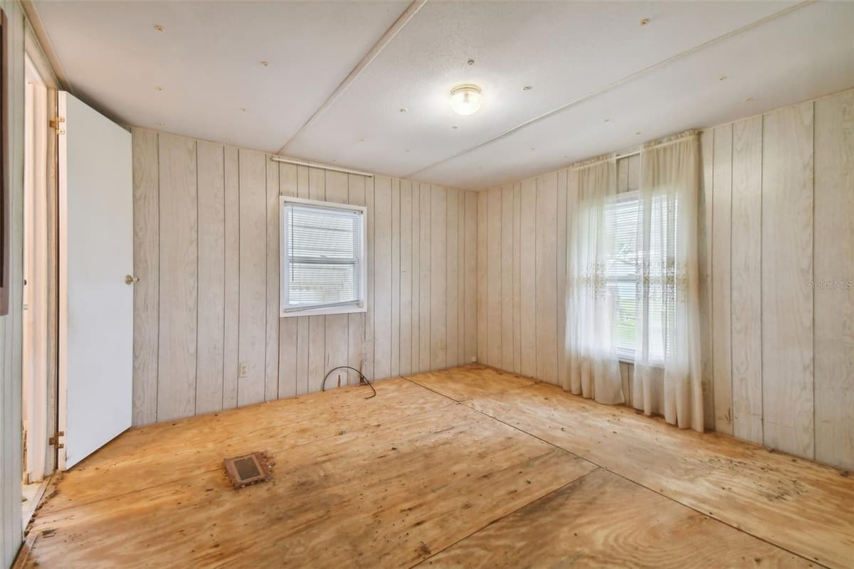 5353 COMANCHE STREET — photo 22 of 61