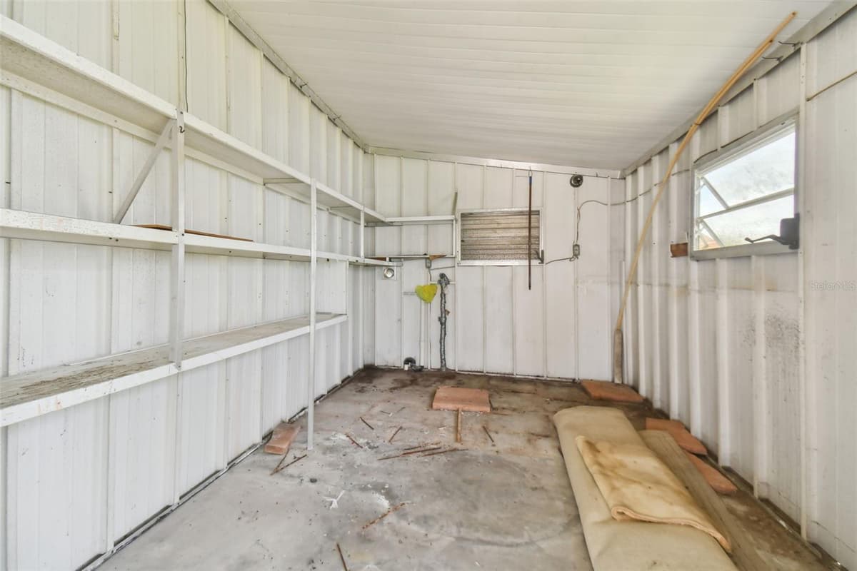 5353 COMANCHE STREET — photo 4 of 61