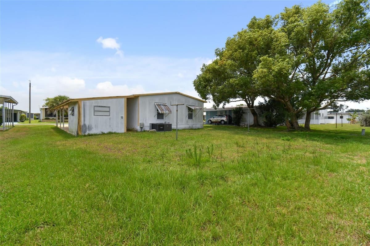 5353 COMANCHE STREET — photo 35 of 61