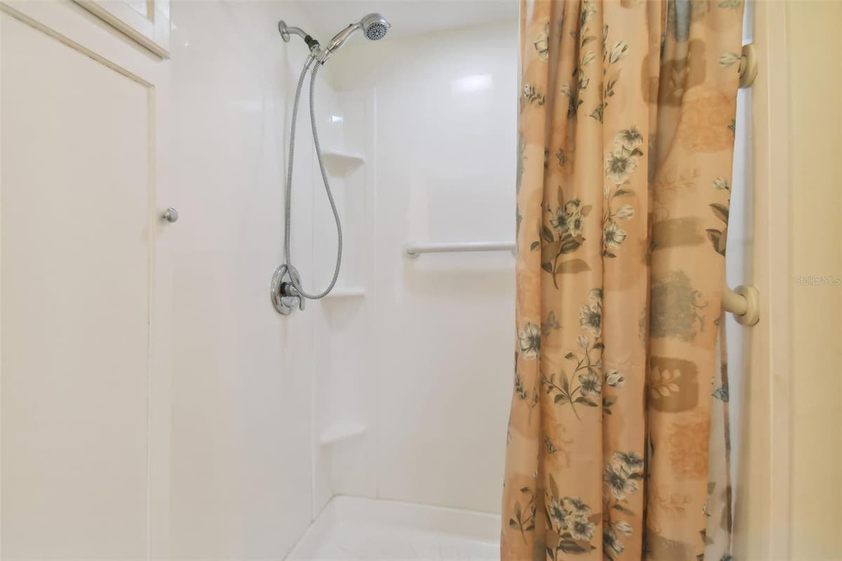 5353 COMANCHE STREET — photo 32 of 61