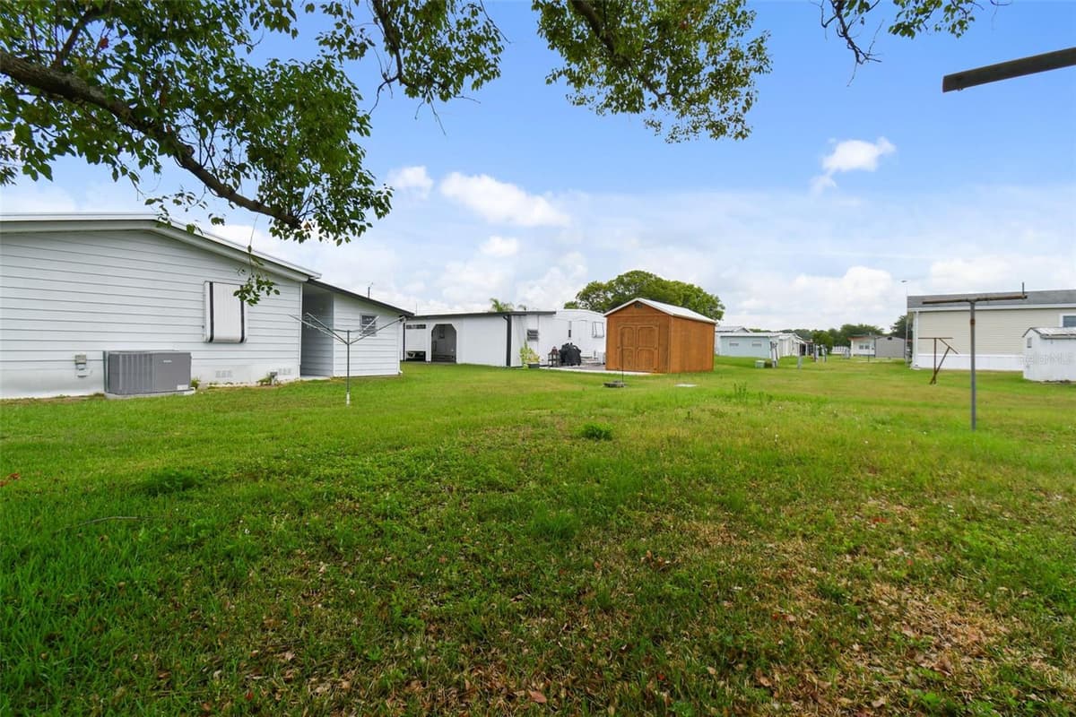 5353 COMANCHE STREET — photo 38 of 61