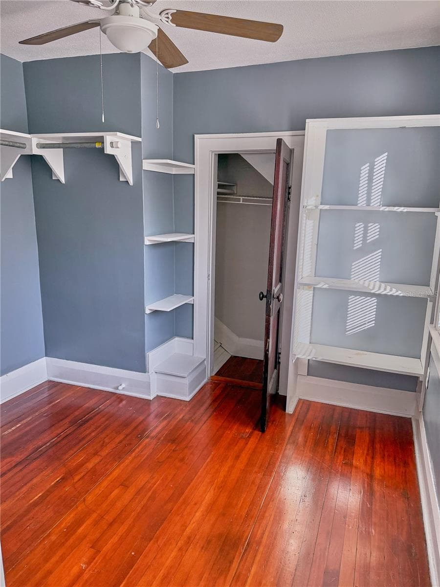 510 TIGHE AVENUE — photo 30 of 48
