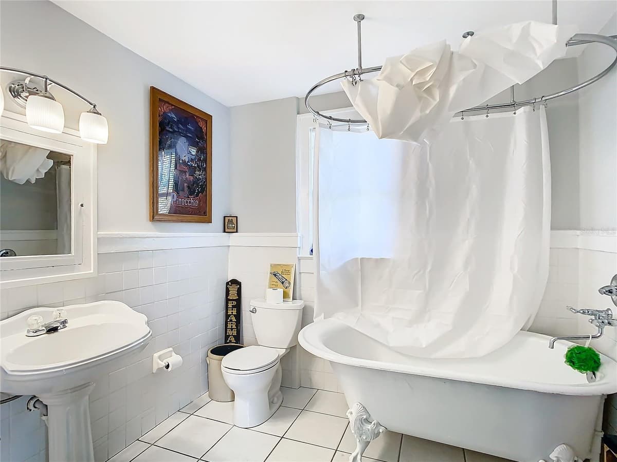 510 TIGHE AVENUE — photo 31 of 48