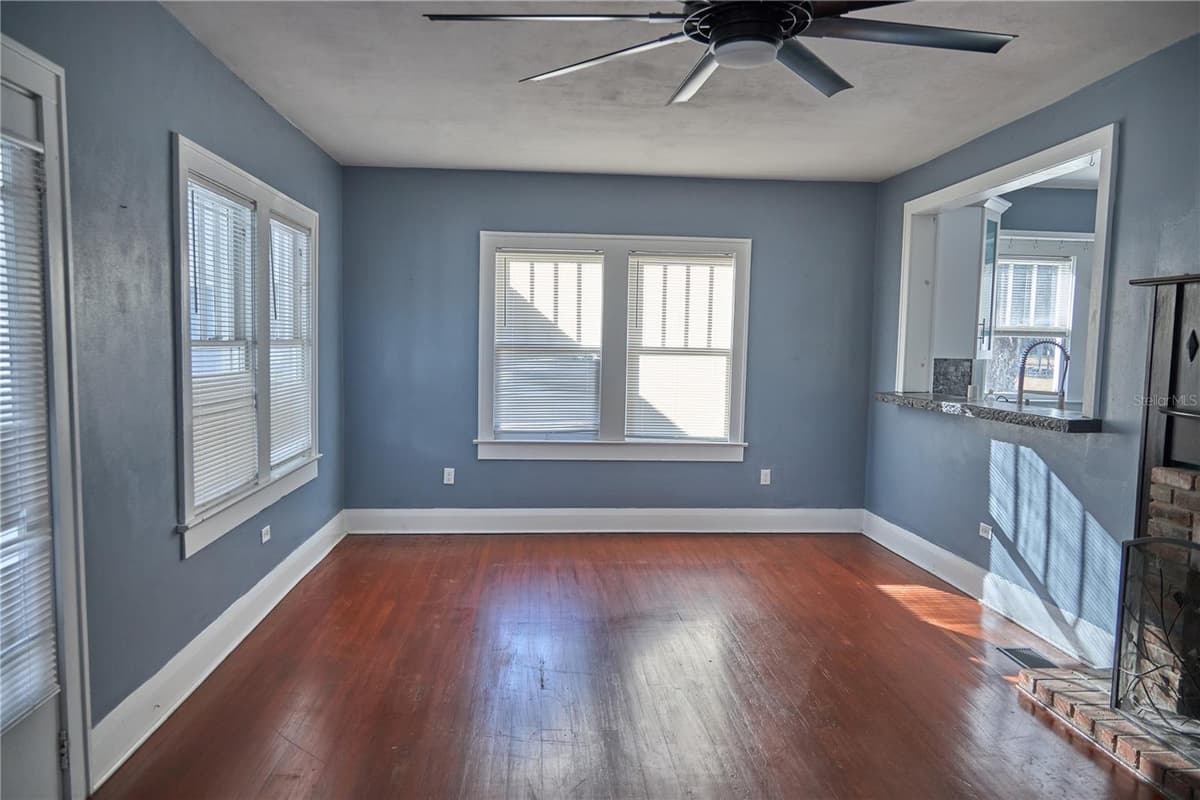 510 TIGHE AVENUE — photo 10 of 48