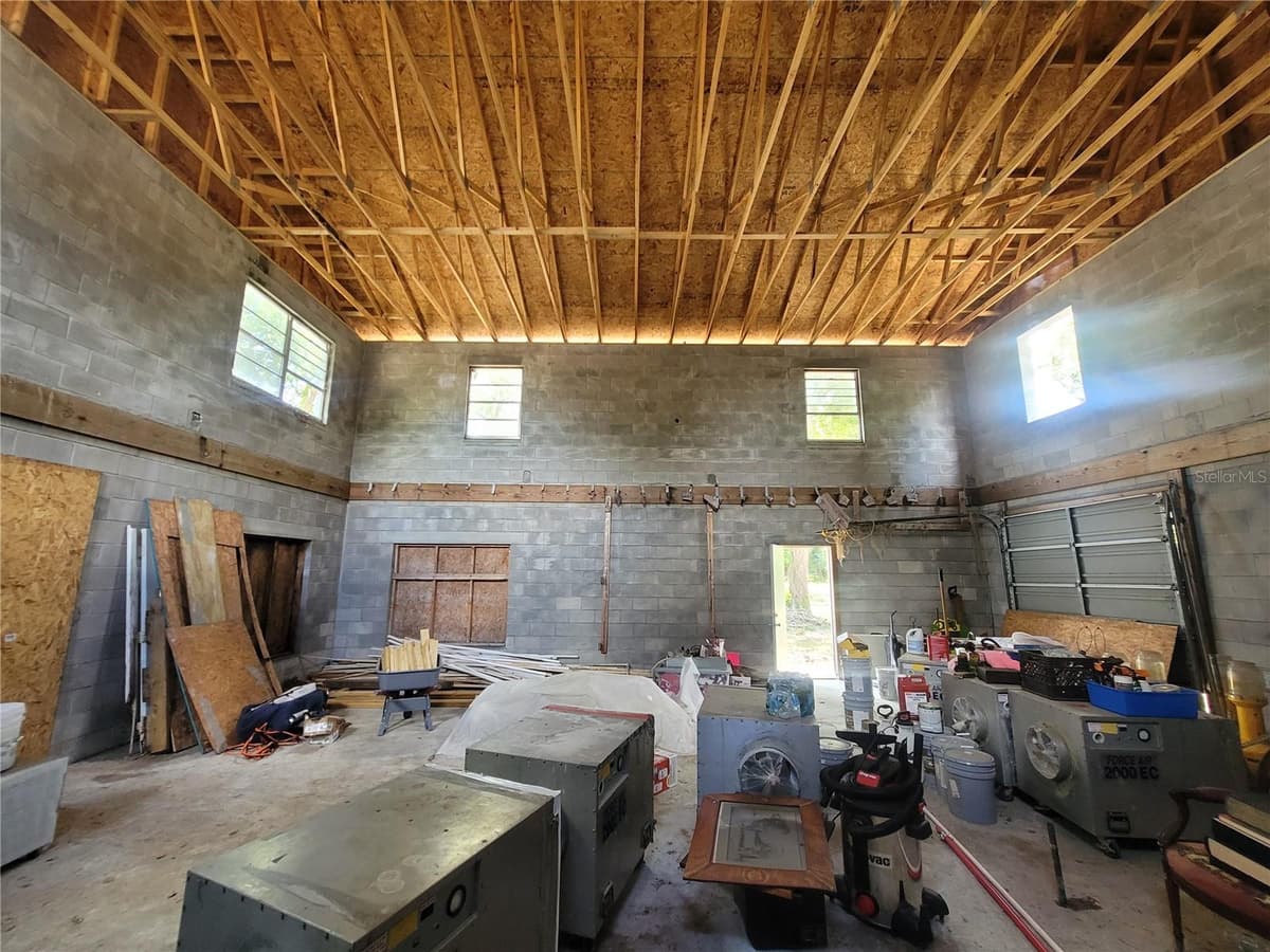 510 TIGHE AVENUE — photo 47 of 48