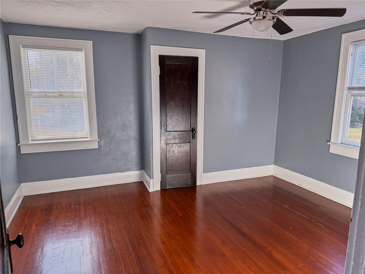 510 TIGHE AVENUE — photo 26 of 48