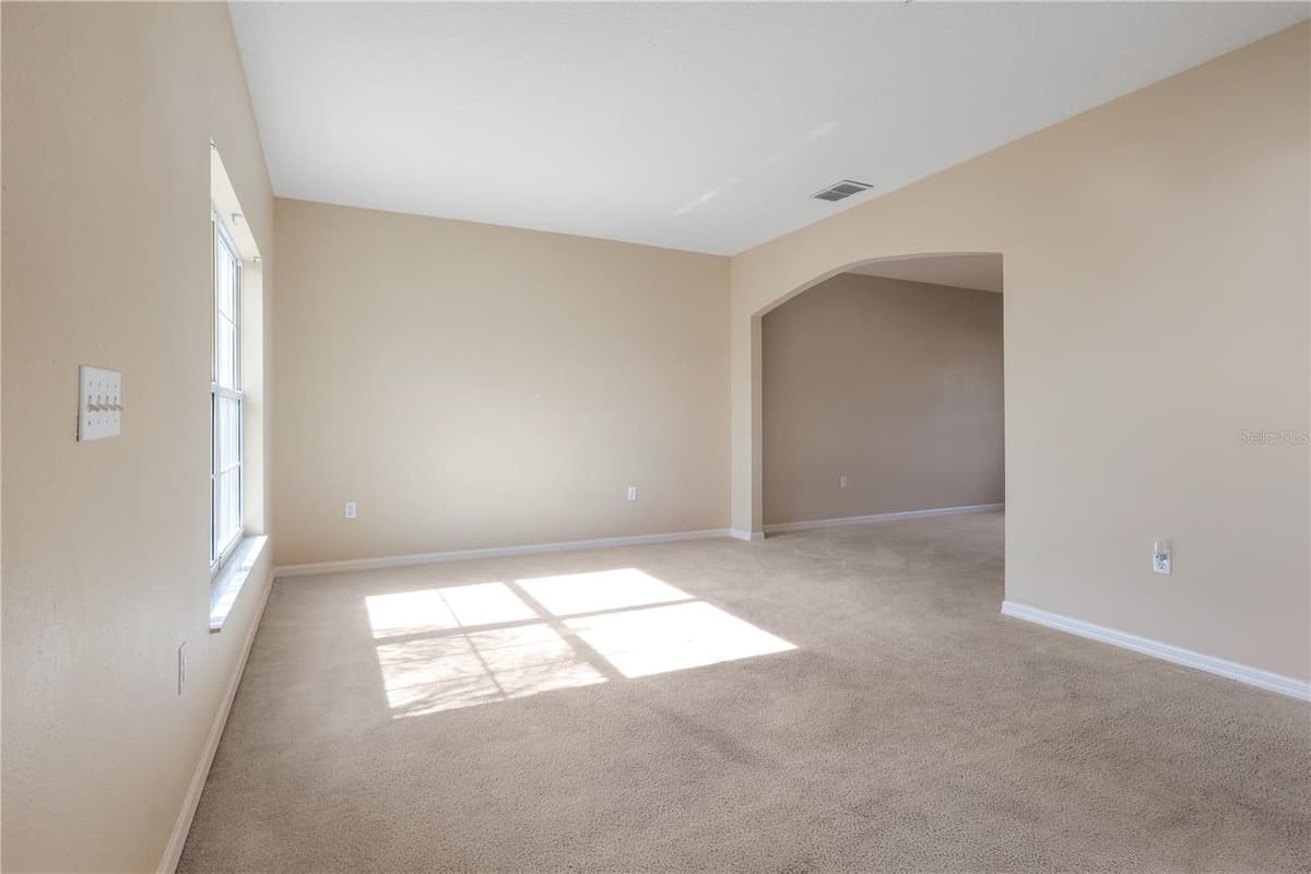 196 ATHABASCA DRIVE — photo 3 of 29