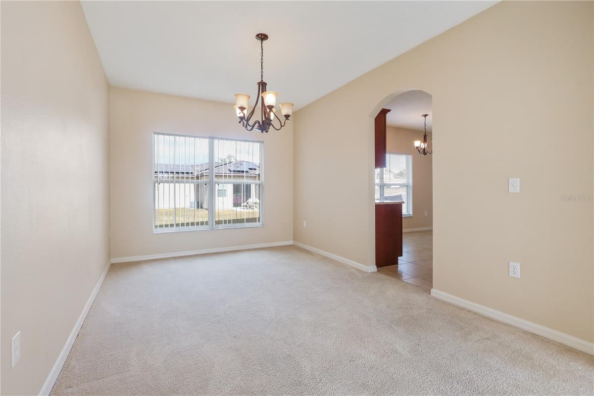 196 ATHABASCA DRIVE — photo 4 of 29