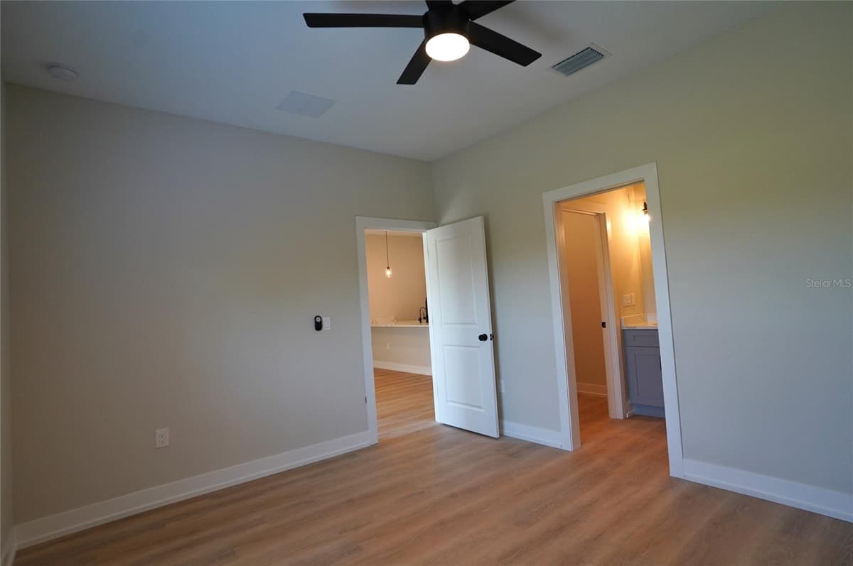 12030 TETZEL AVENUE — photo 21 of 59
