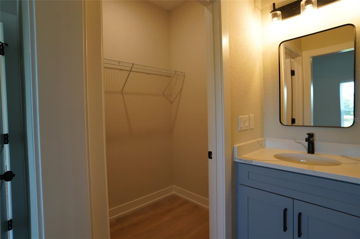12030 TETZEL AVENUE — photo 19 of 59