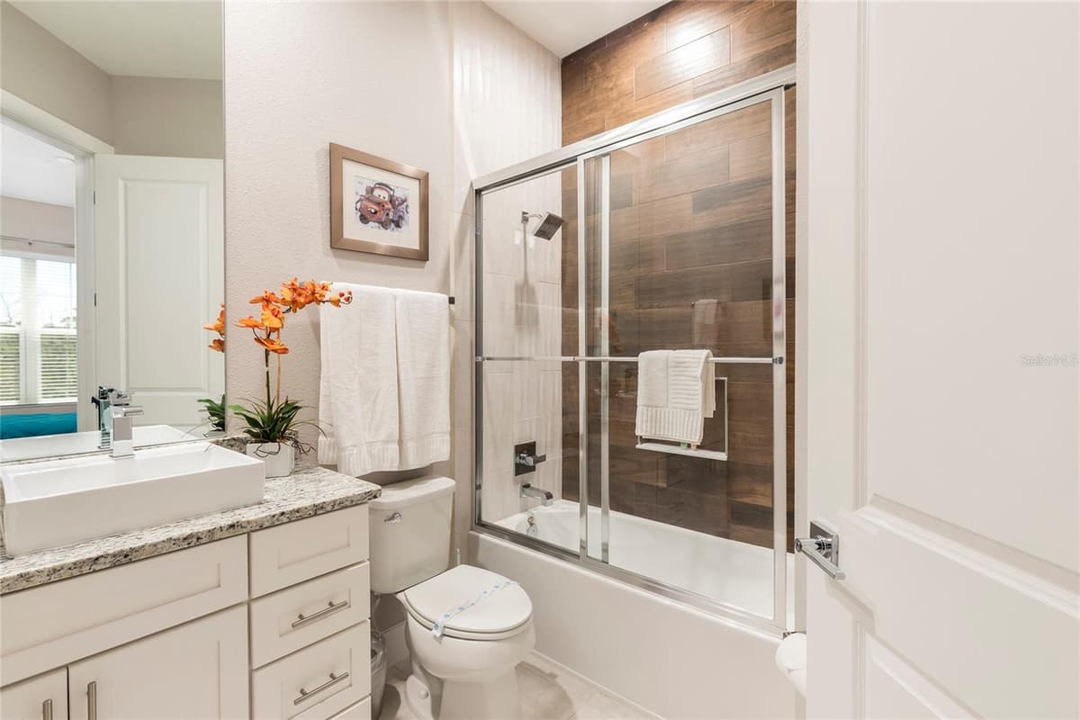 7532 SUNVILLE AVENUE — photo 5 of 22