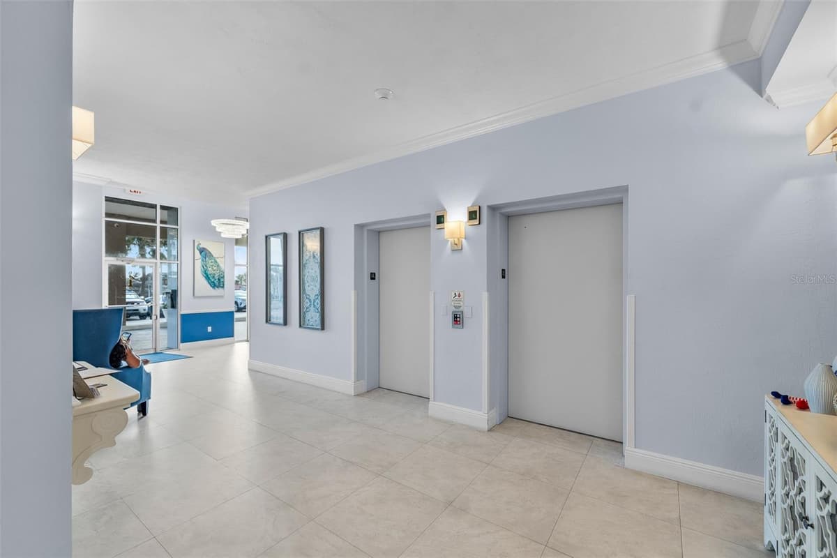 3425 ATLANTIC AVENUE — photo 33 of 60