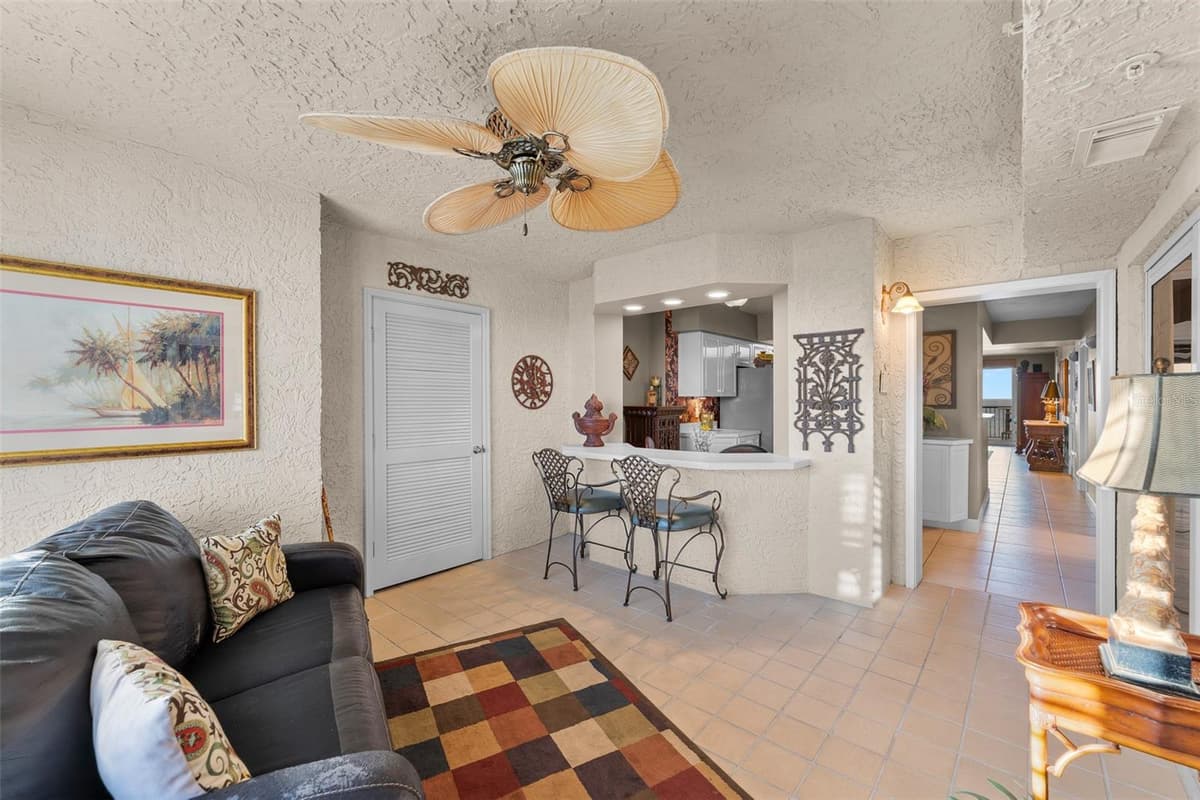 3425 ATLANTIC AVENUE — photo 13 of 60