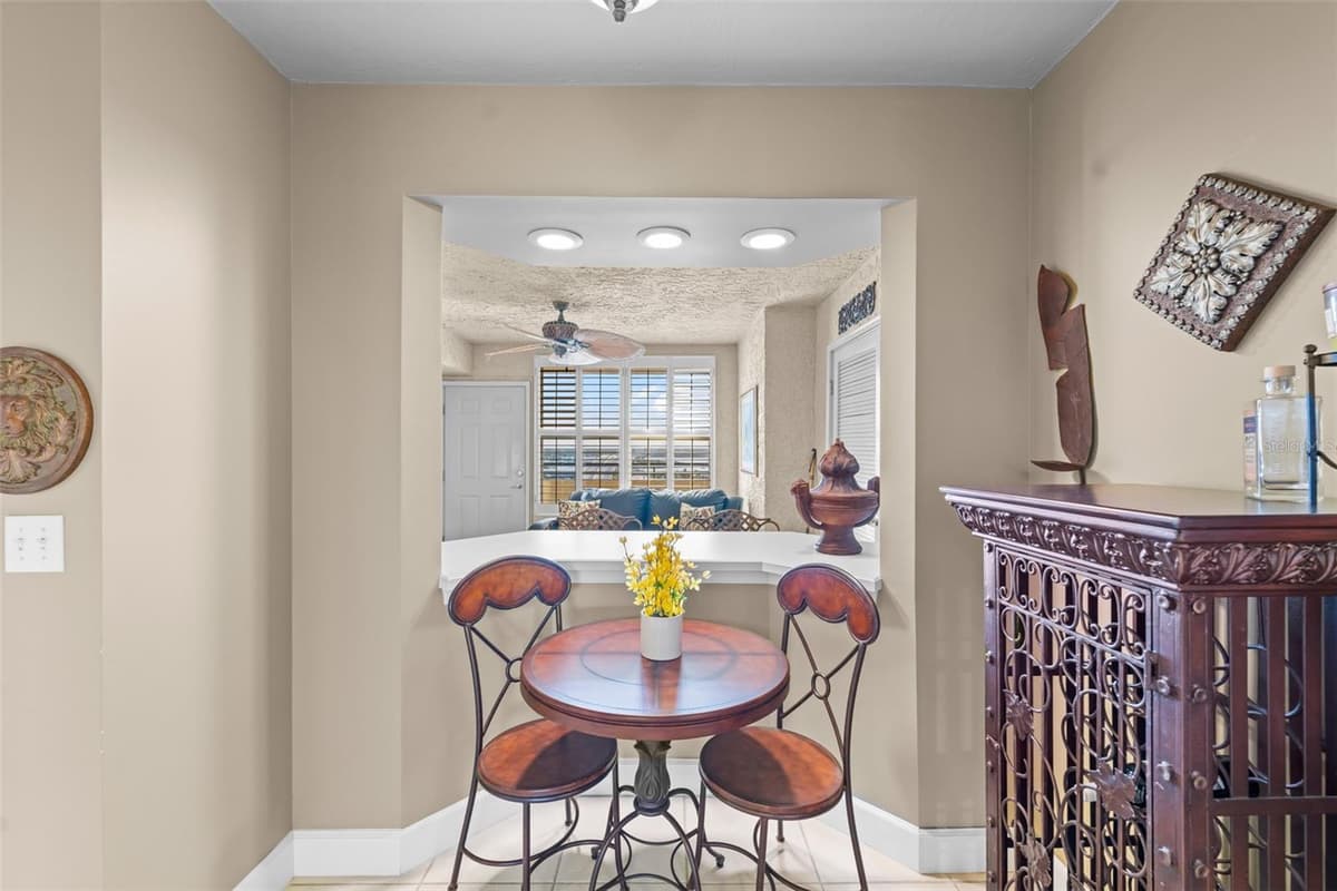 3425 ATLANTIC AVENUE — photo 11 of 60