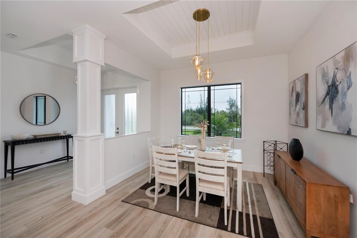11 PINEHURST COURT — photo 16 of 54