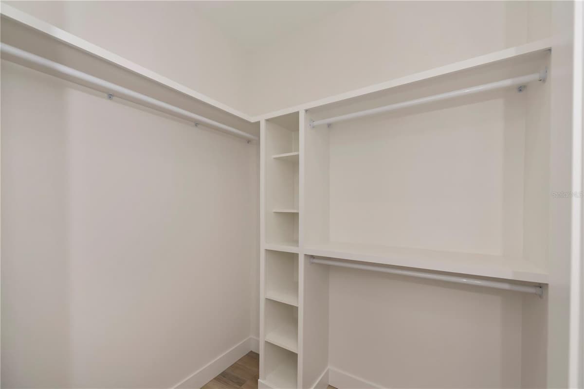11 PINEHURST COURT — photo 30 of 54