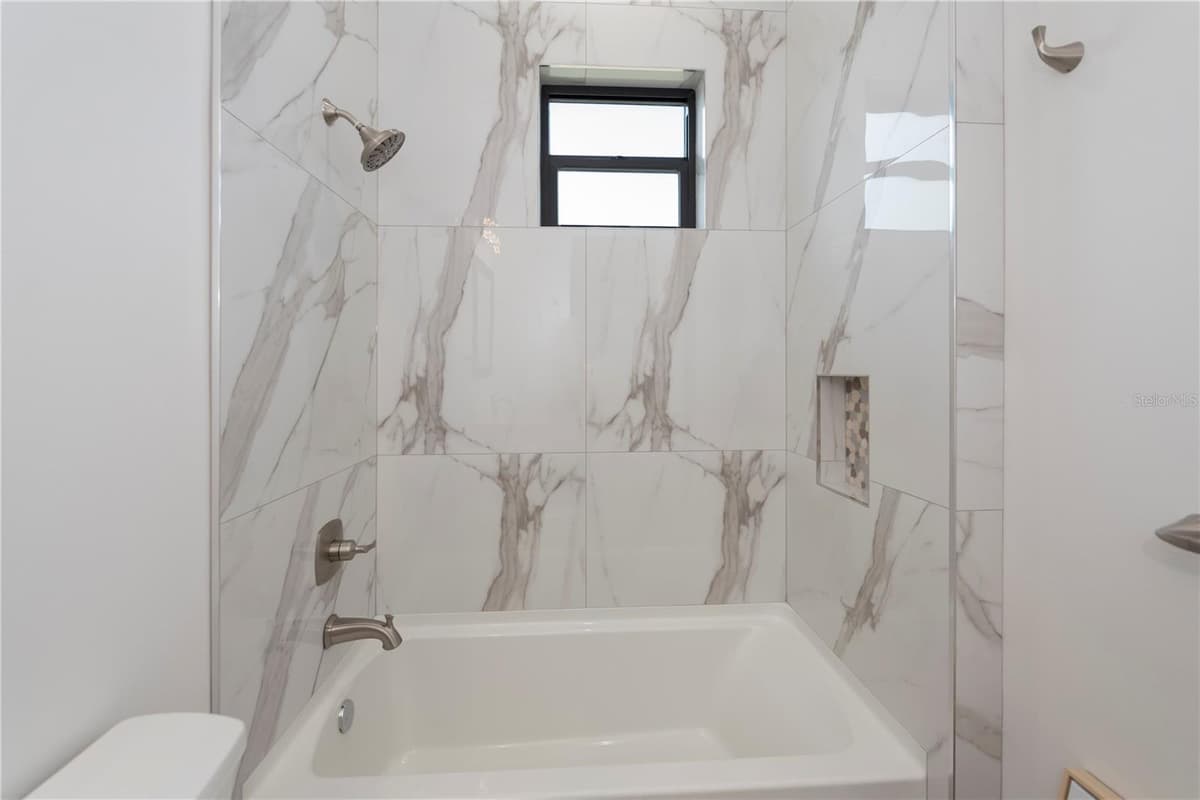 11 PINEHURST COURT — photo 38 of 54