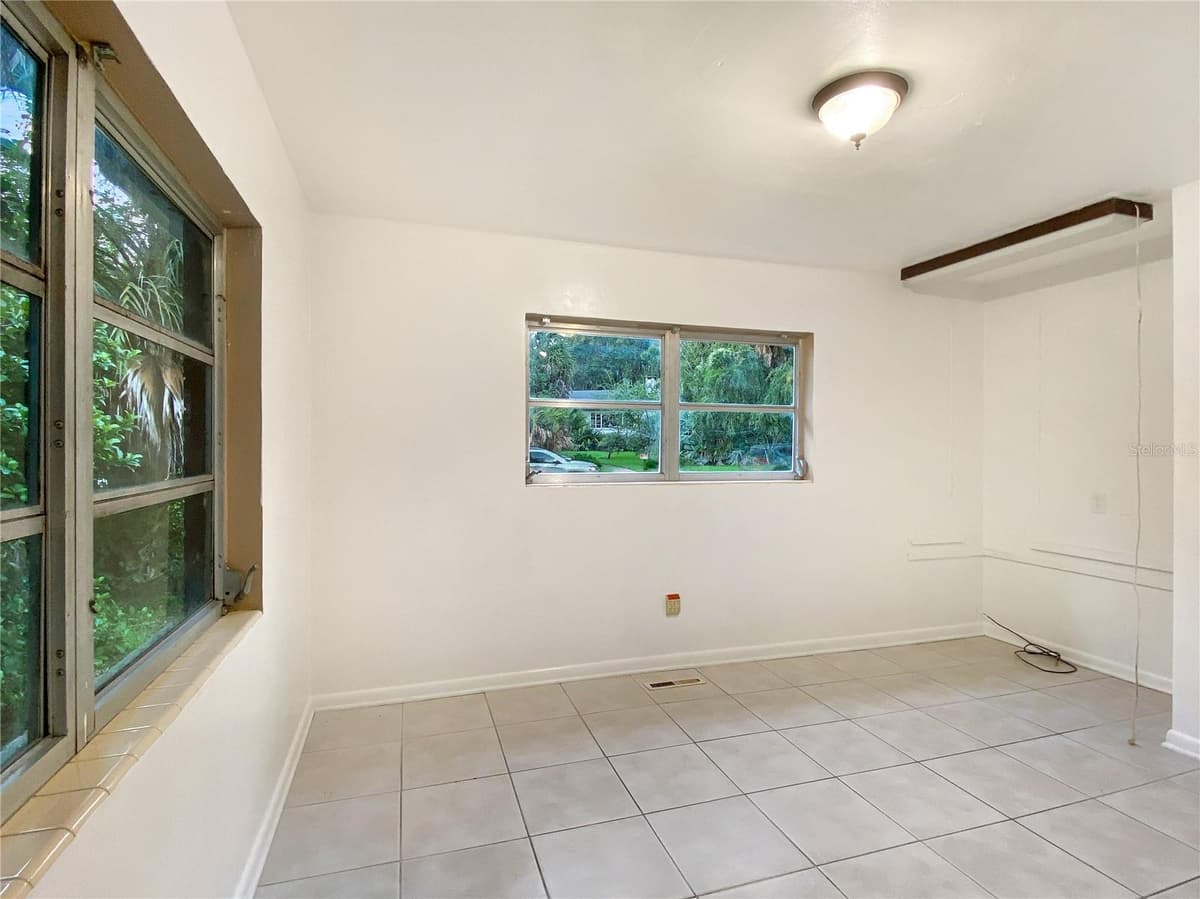 1119 11TH AVENUE — photo 19 of 30