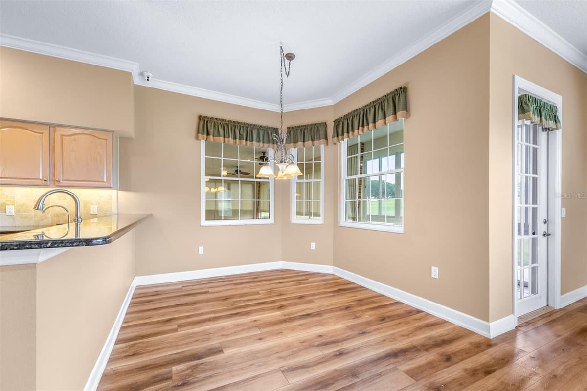 7042 MONTREAL DRIVE — photo 15 of 43