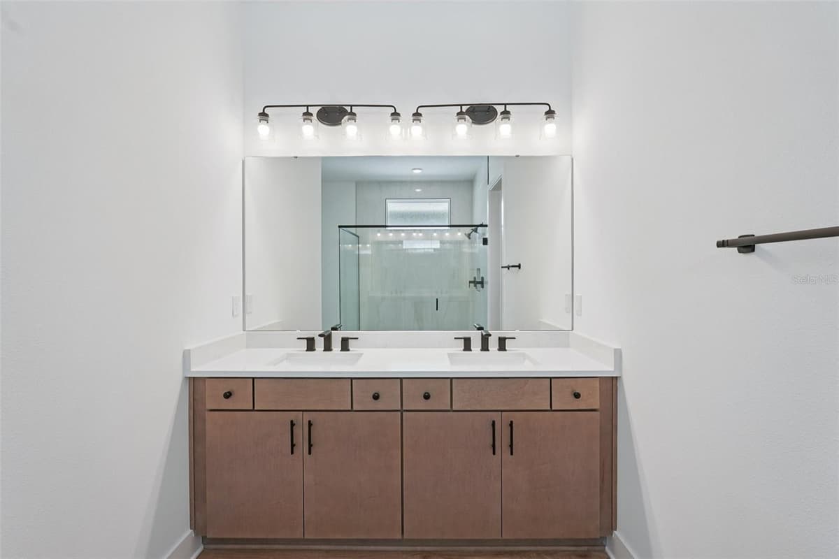 8320 GOLDEN BEACH COURT — photo 34 of 40