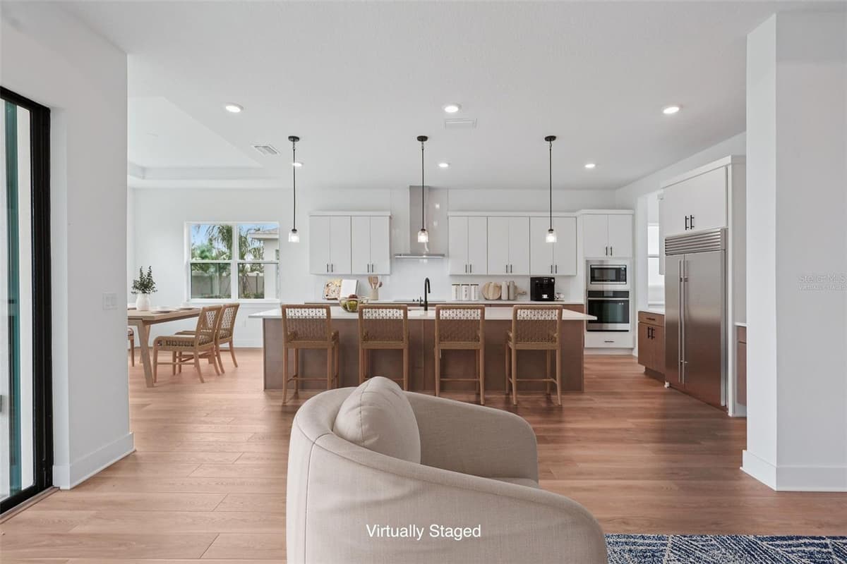 8320 GOLDEN BEACH COURT — photo 13 of 40