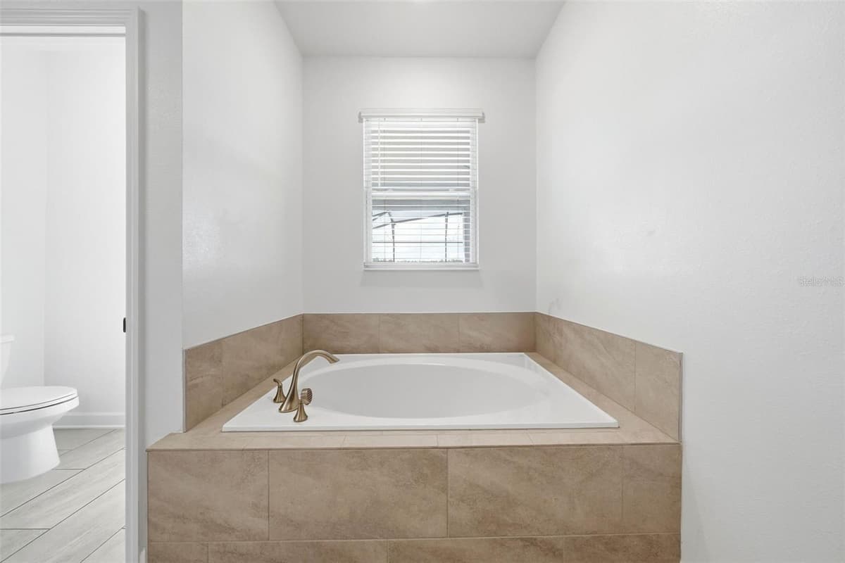 4189 PARAGRAPH DRIVE — photo 34 of 51
