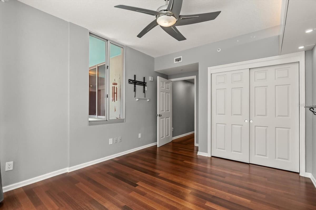 322 CENTRAL BOULEVARD — photo 14 of 40
