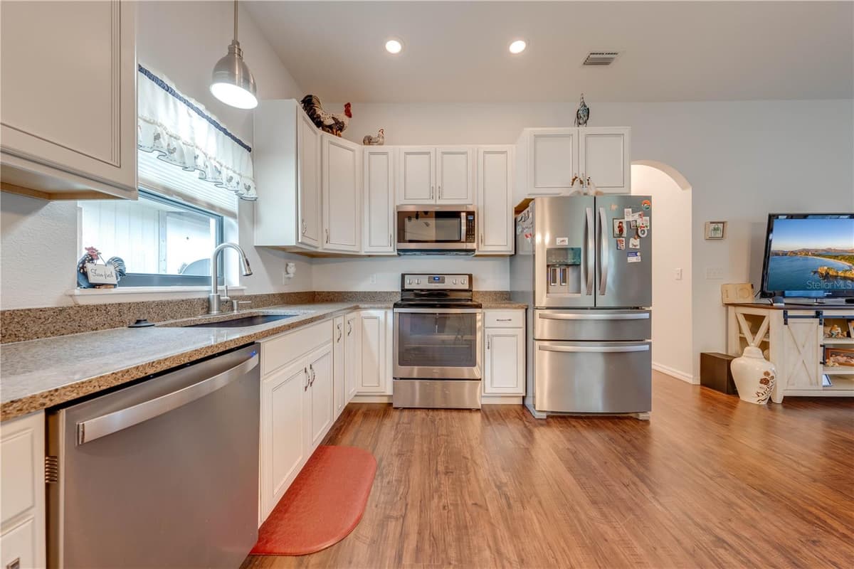 4450 KAISER AVE — photo 40 of 64