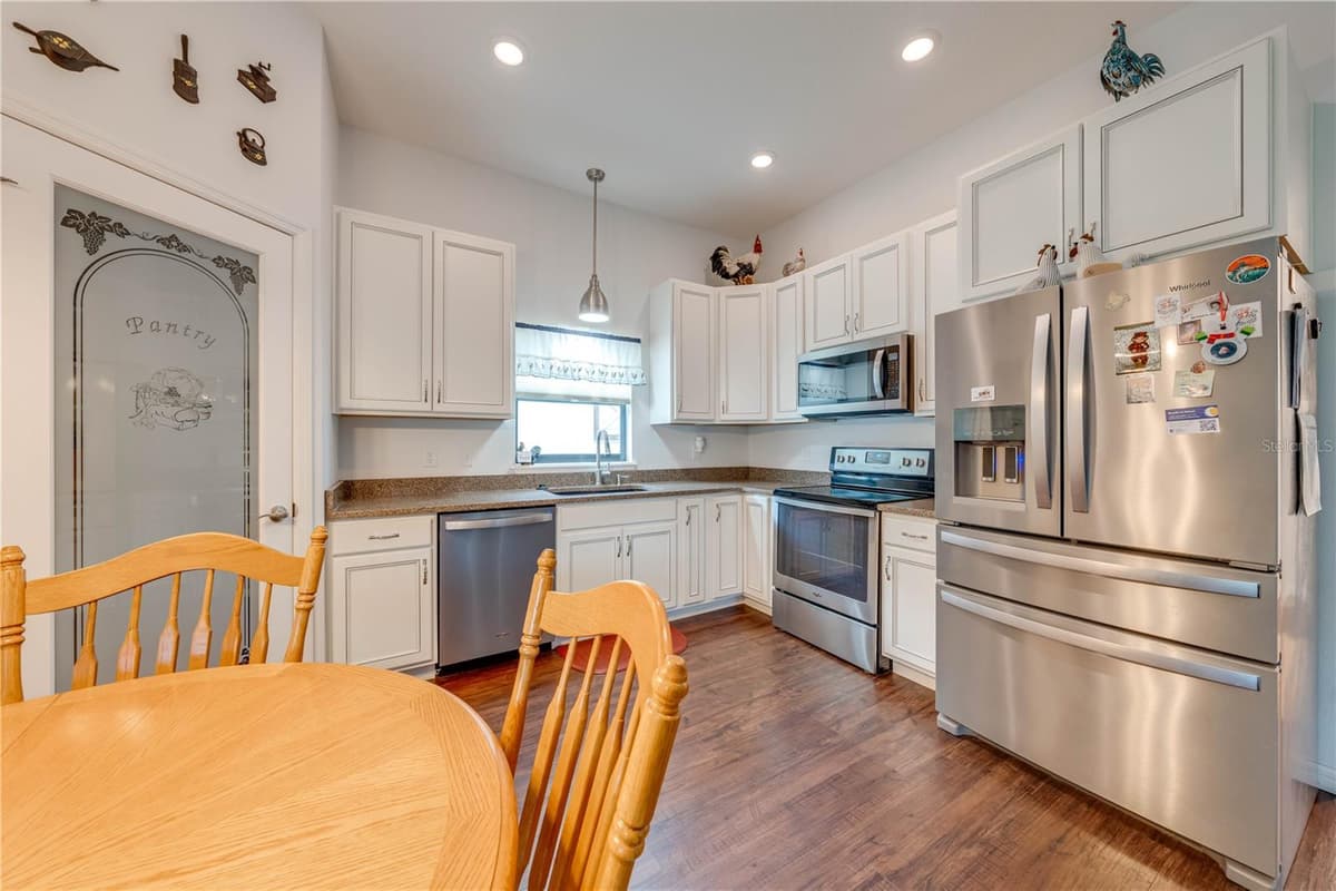 4450 KAISER AVE — photo 39 of 64