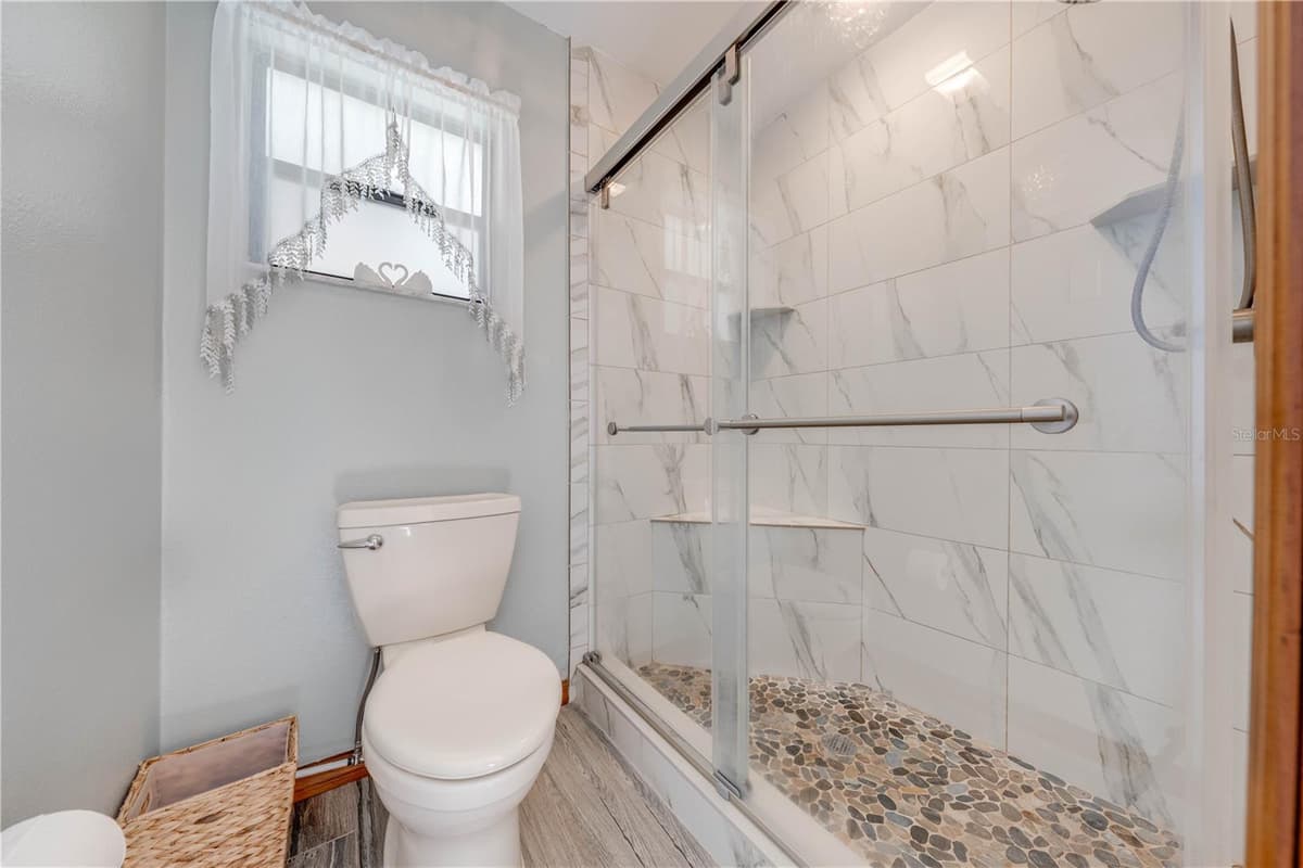 4450 KAISER AVE — photo 21 of 64