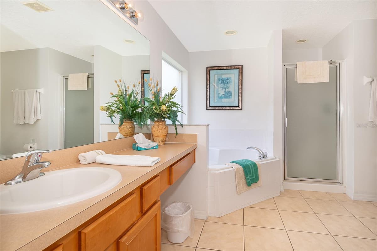 8612 LA ISLA DRIVE — photo 25 of 58