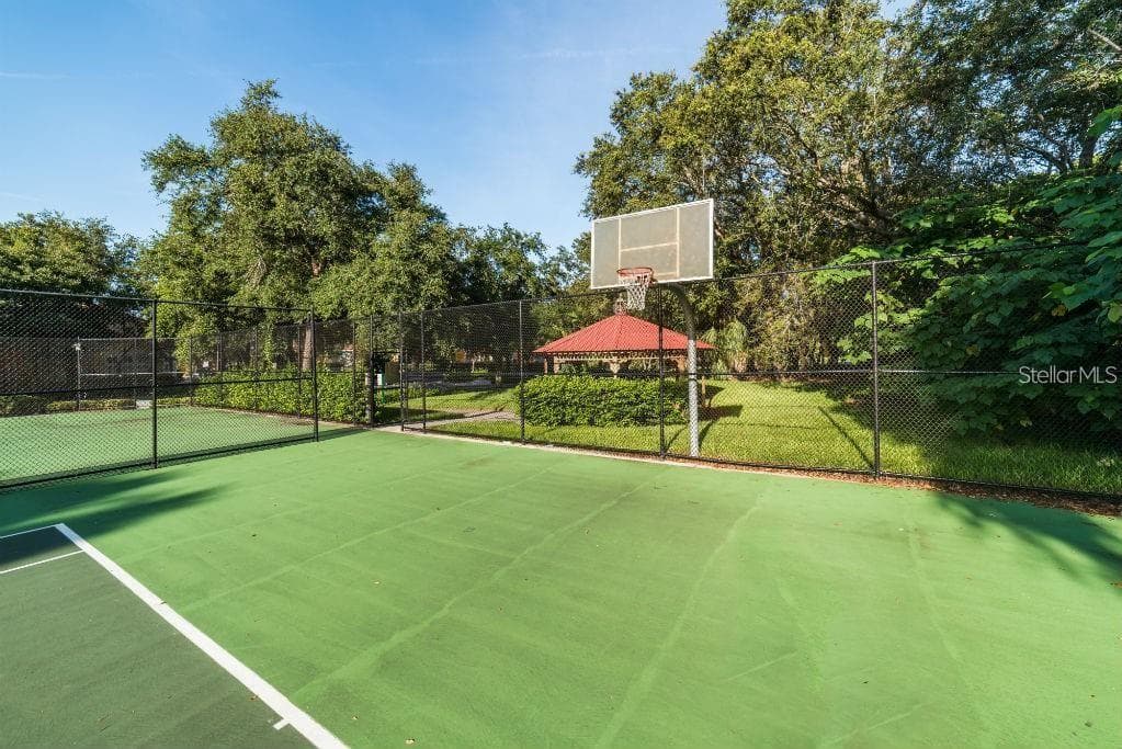 8612 LA ISLA DRIVE — photo 49 of 58