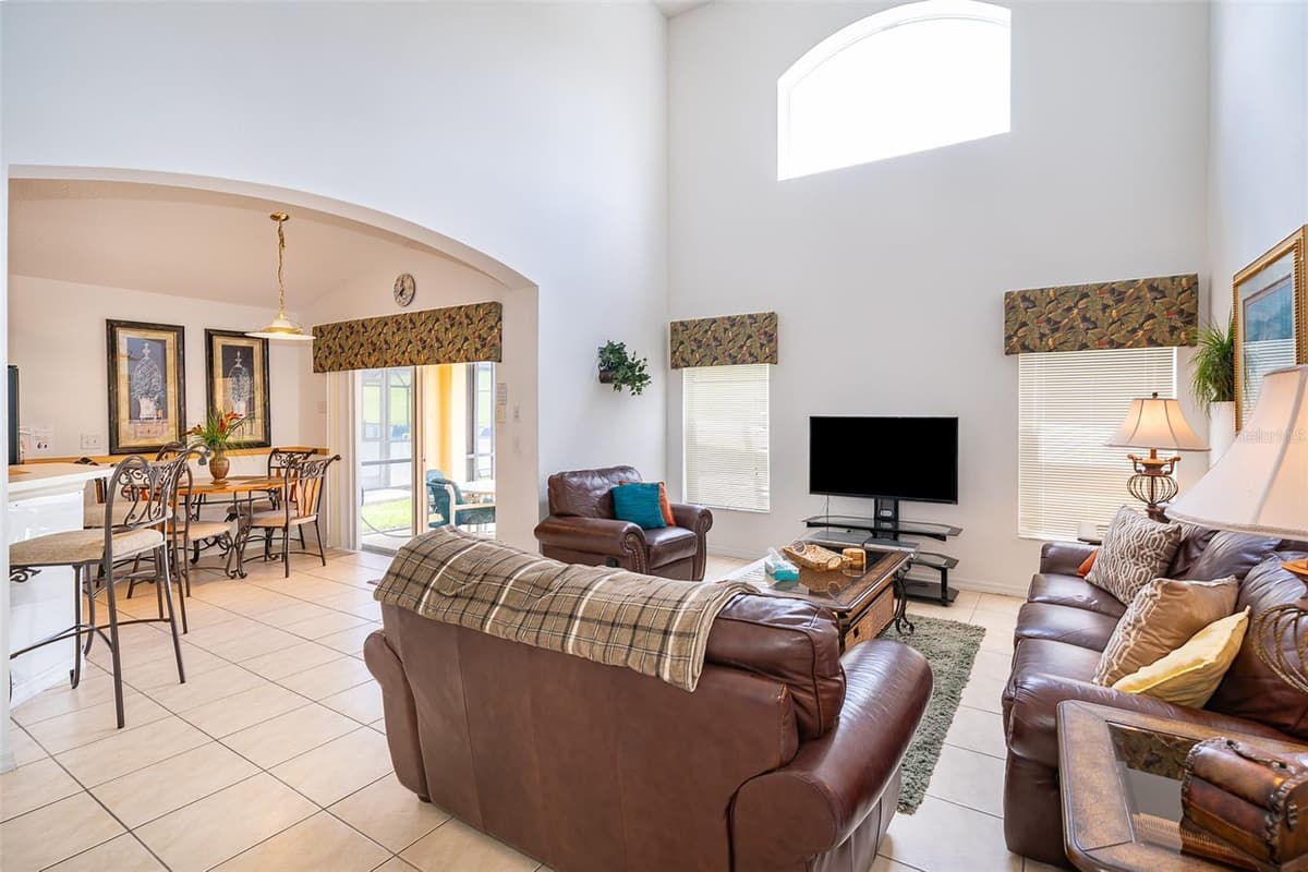 8612 LA ISLA DRIVE — photo 23 of 58