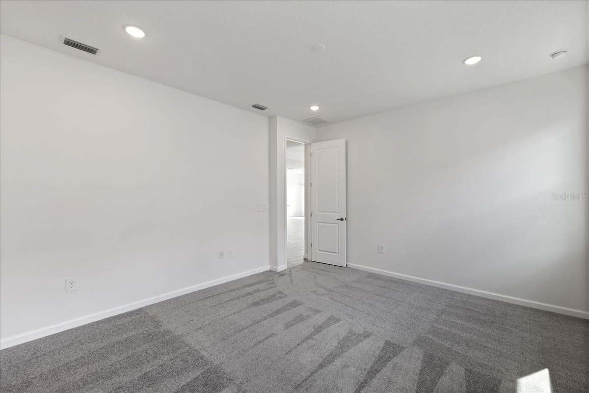9584 VIBRANT LANE — photo 10 of 16