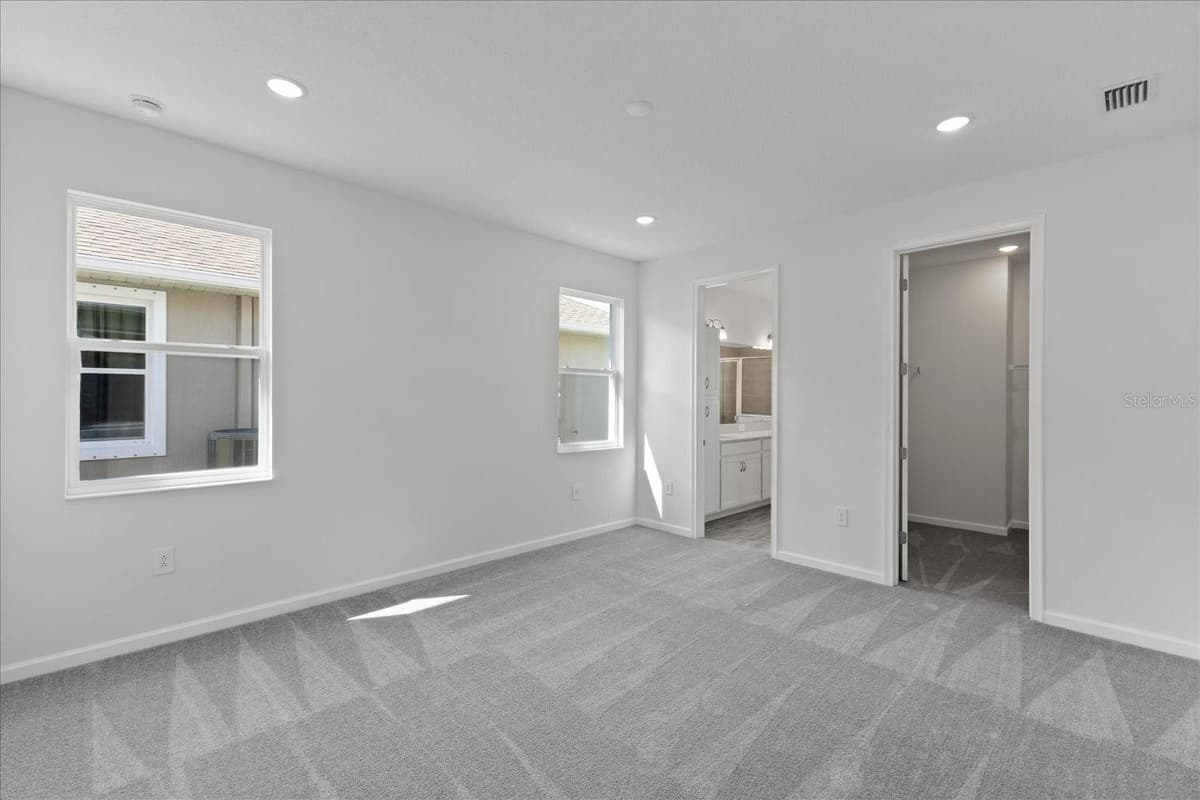 9584 VIBRANT LANE — photo 9 of 16