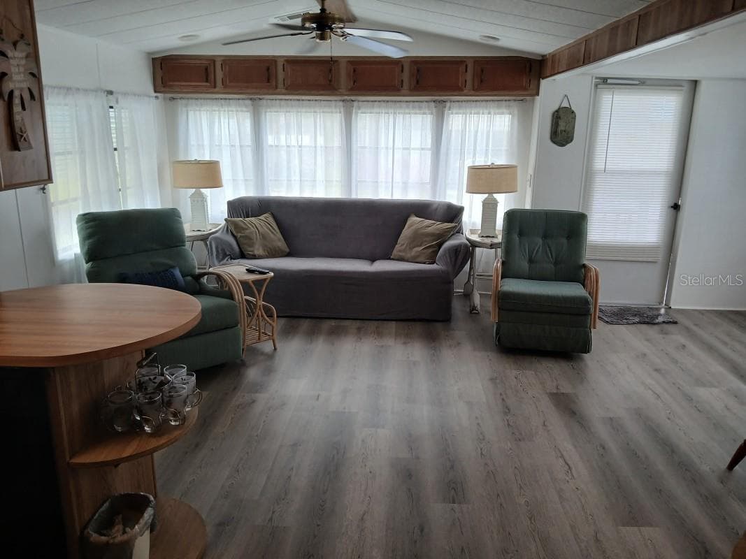 94 EAGLE POINT — photo 4 of 8