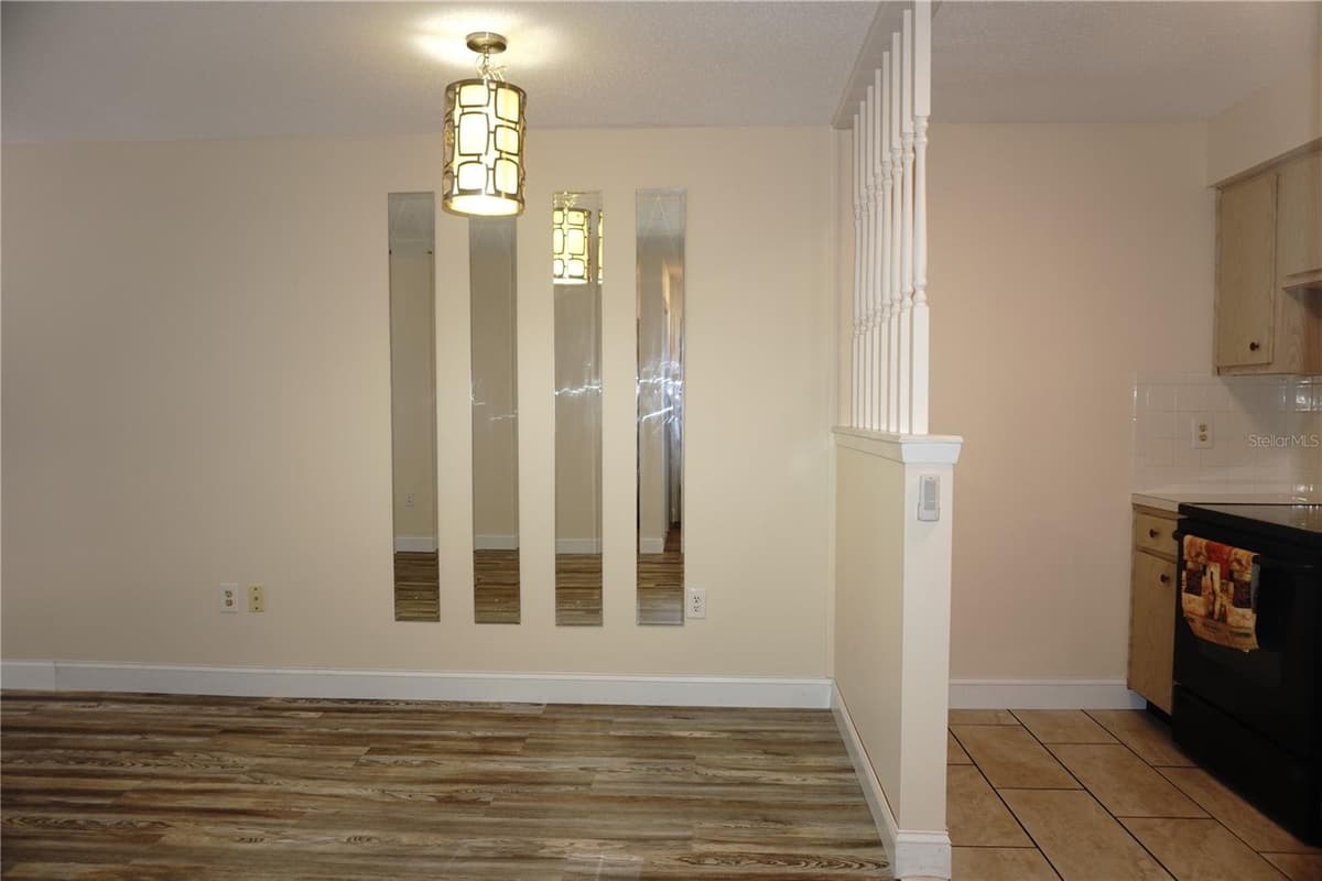 4349 TAHITIAN GARDENS CIRCLE — photo 13 of 31